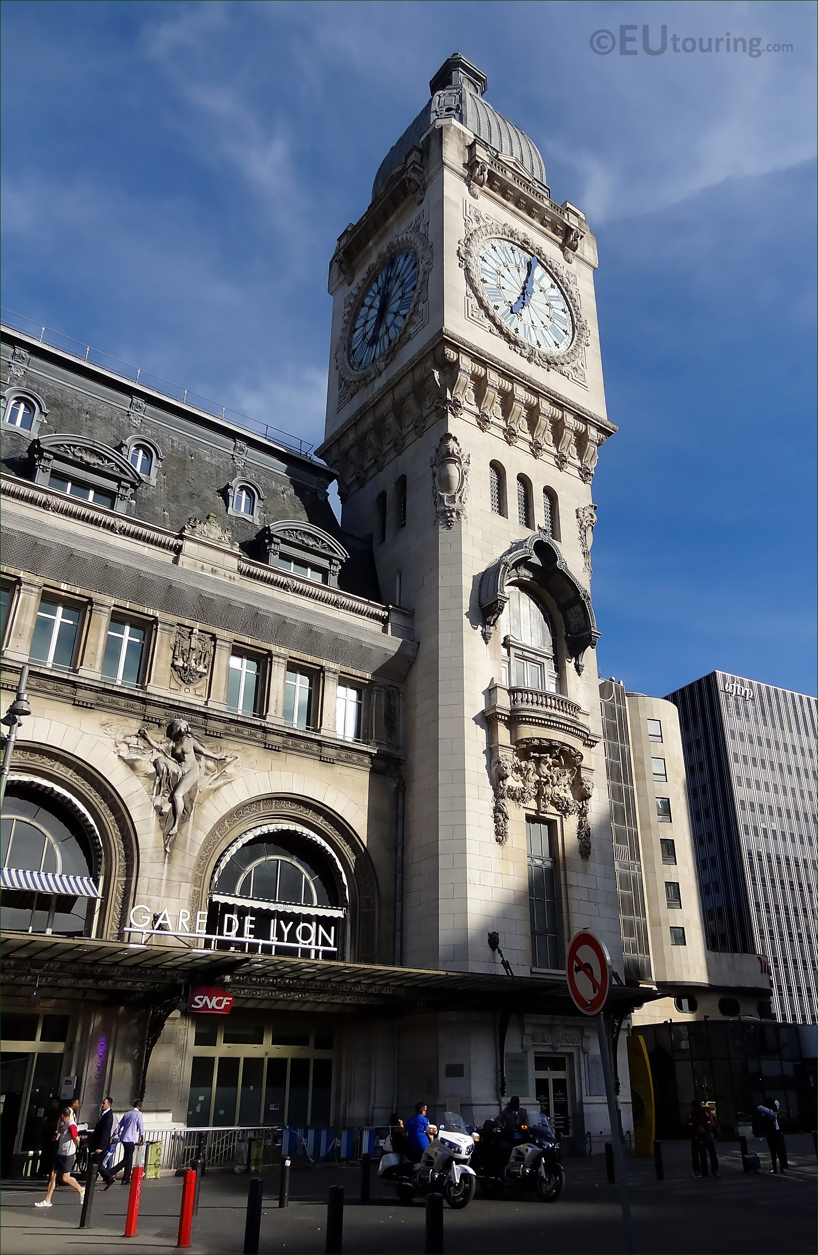 HD Photographs Of Gare De Lyon Train Station In Paris France