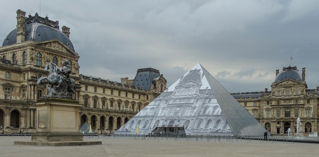 Musee du Louvre Paris