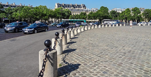 Place Charles de Gaulle Paris