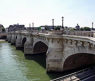 Pont Neuf, The Oldest Still Standing Bridge in Paris