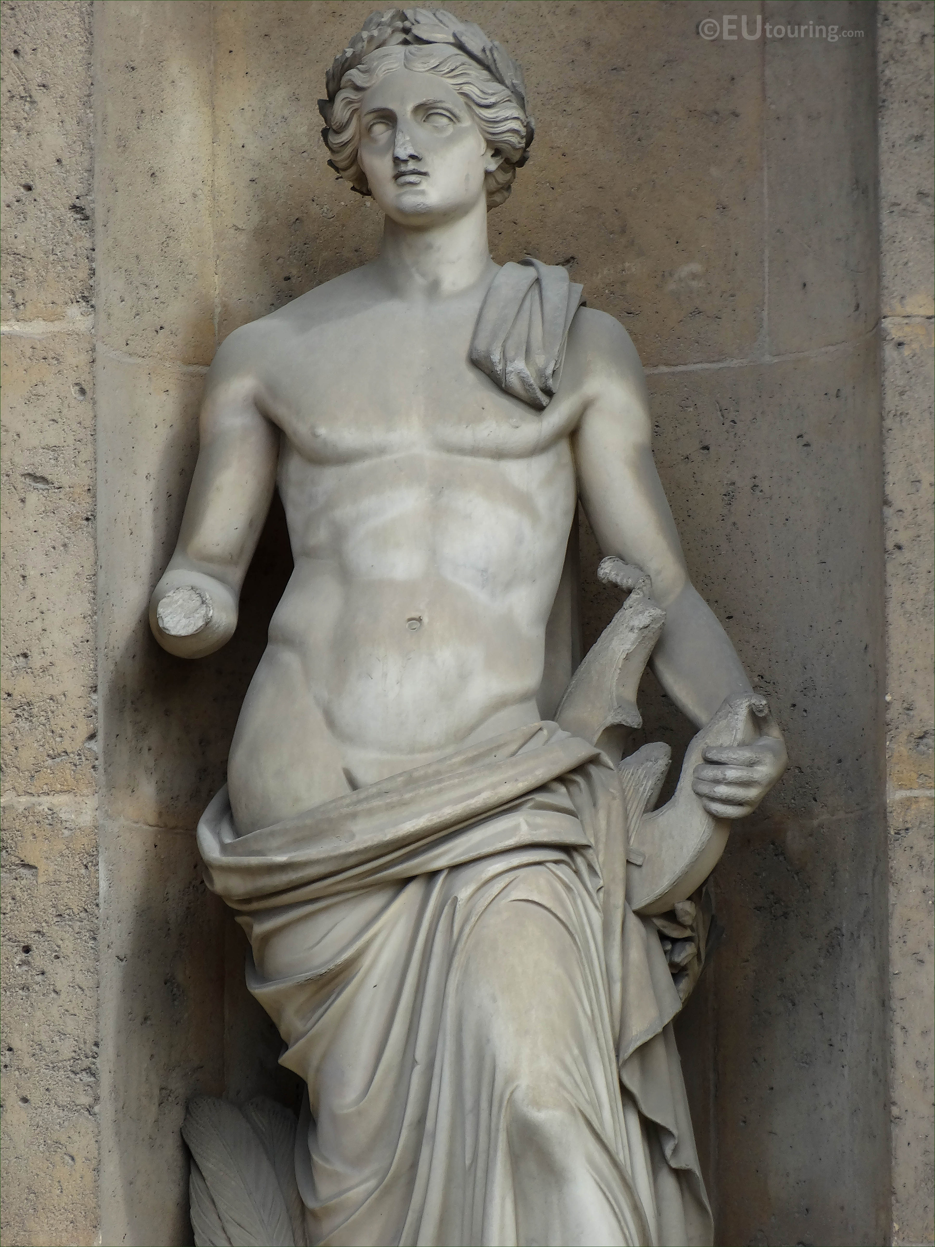 Apollon Statue On Aile Est At Musee Du Louvre Page 896